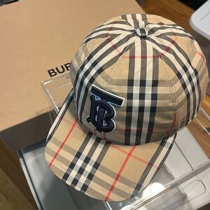 Burberry TB Check Baseball Cap